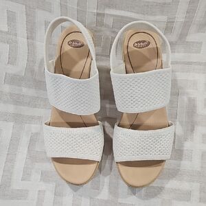 Dr. Scholl's Cream Textured Women's Sandals